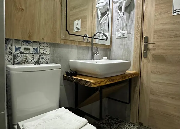 Hotel Kerpe Askoroz 3*